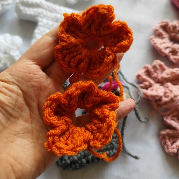 3/$20💗Handmade Crochet flowers socks Lot - Picture 3 of 4